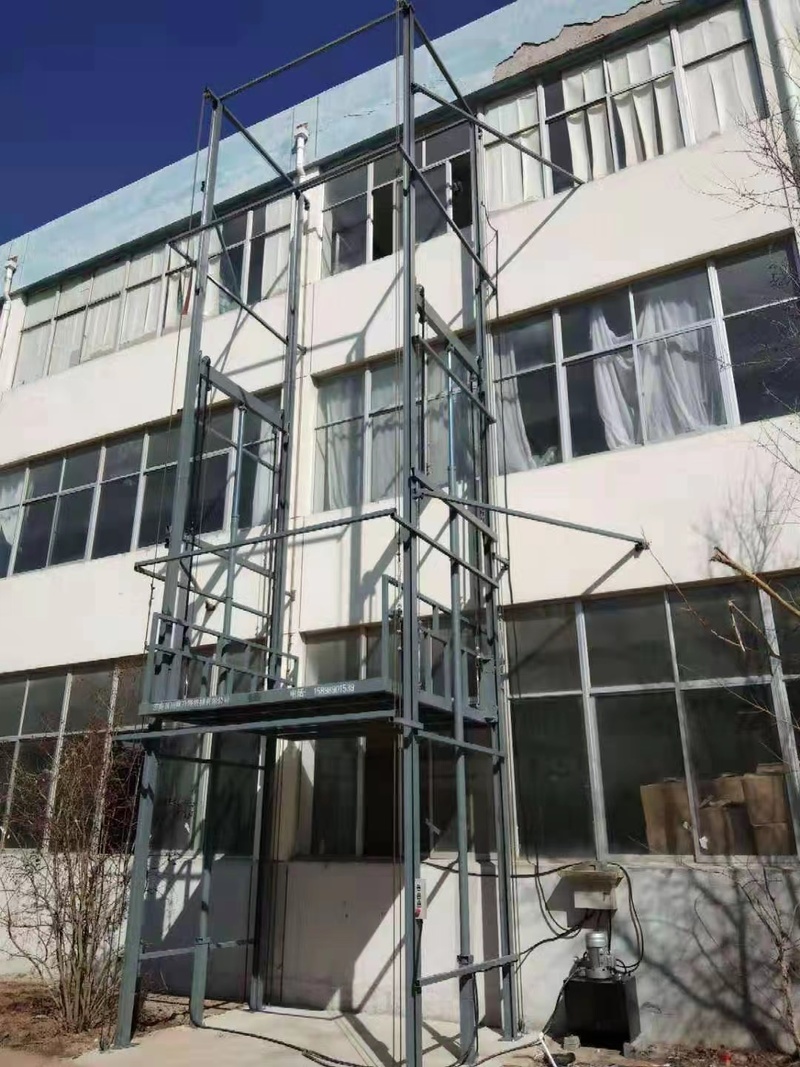 清远室外贴墙货梯